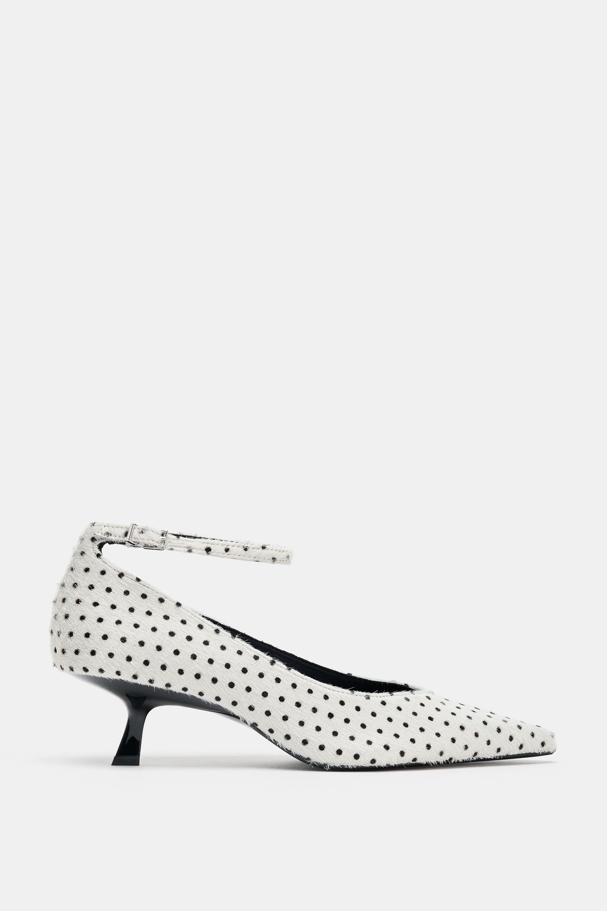 CHAUSSURES À TALONS EN CUIR AVEC EFFET FOURRURE POIS